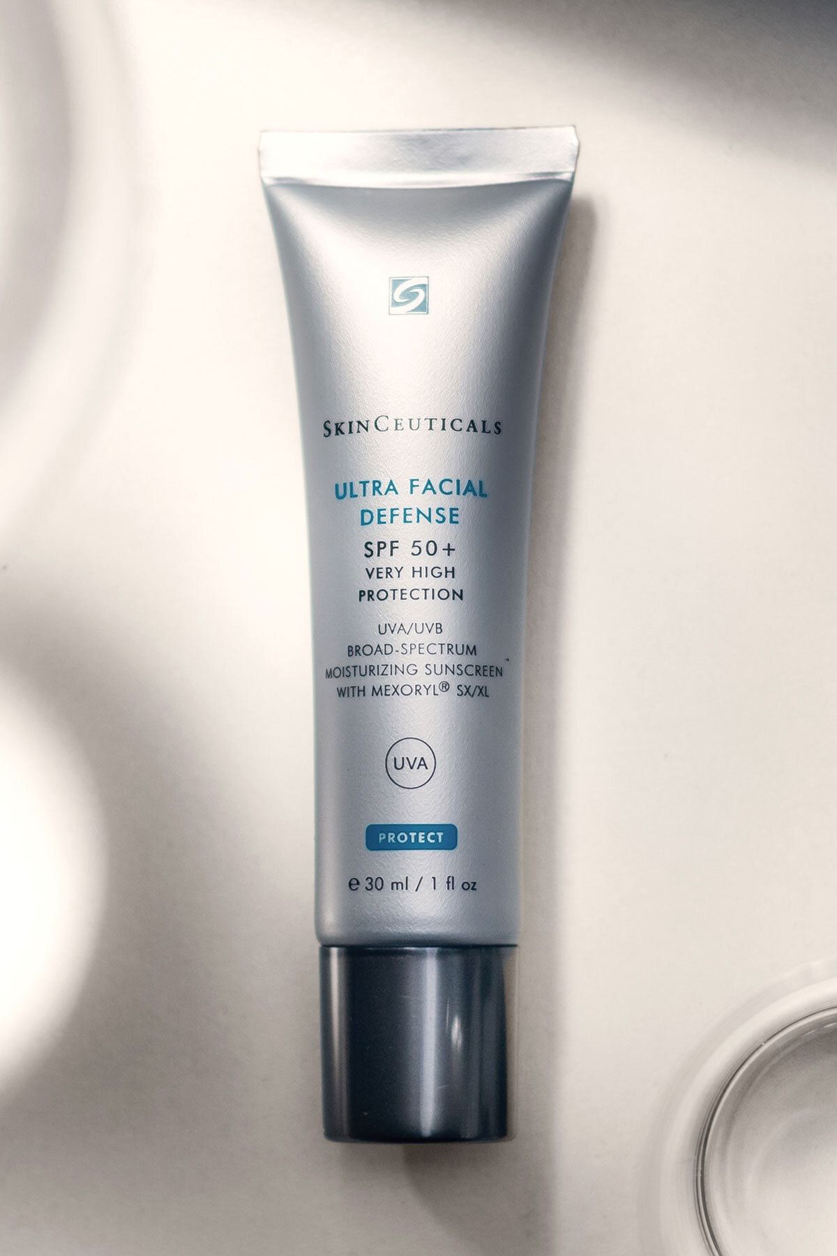 Intense Formula Ultra Facial Defense SPF 50 30 ml | Yağsız Güneş Kremi 2 Intense Formula Ultra Facial Defense SPF 50 30 ml | Yağsız Güneş Kremi